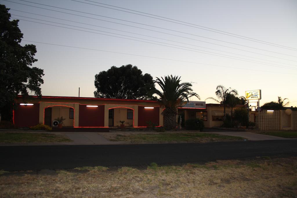 Nhill Oasis Motel Luaran gambar