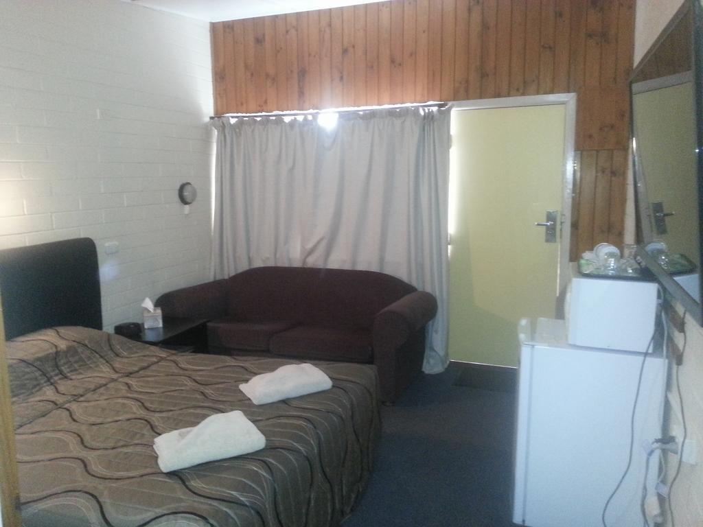 Nhill Oasis Motel Luaran gambar