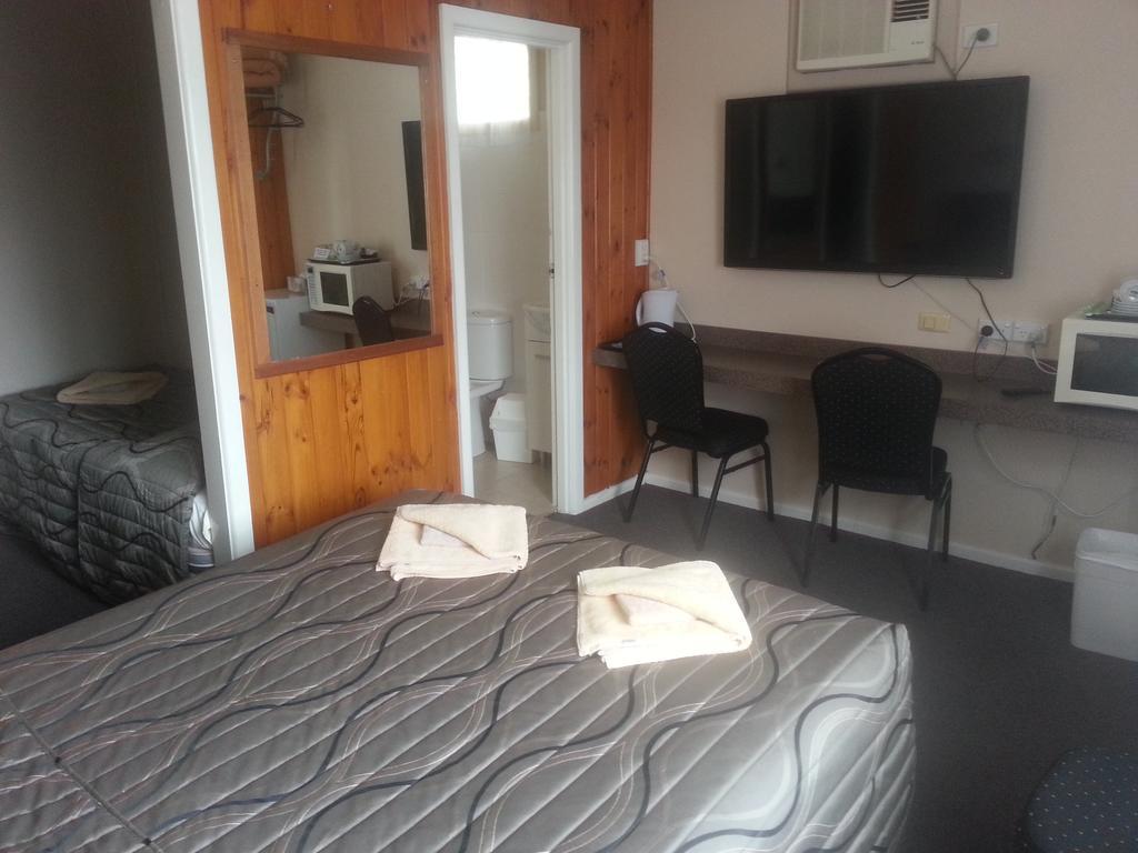 Nhill Oasis Motel Luaran gambar