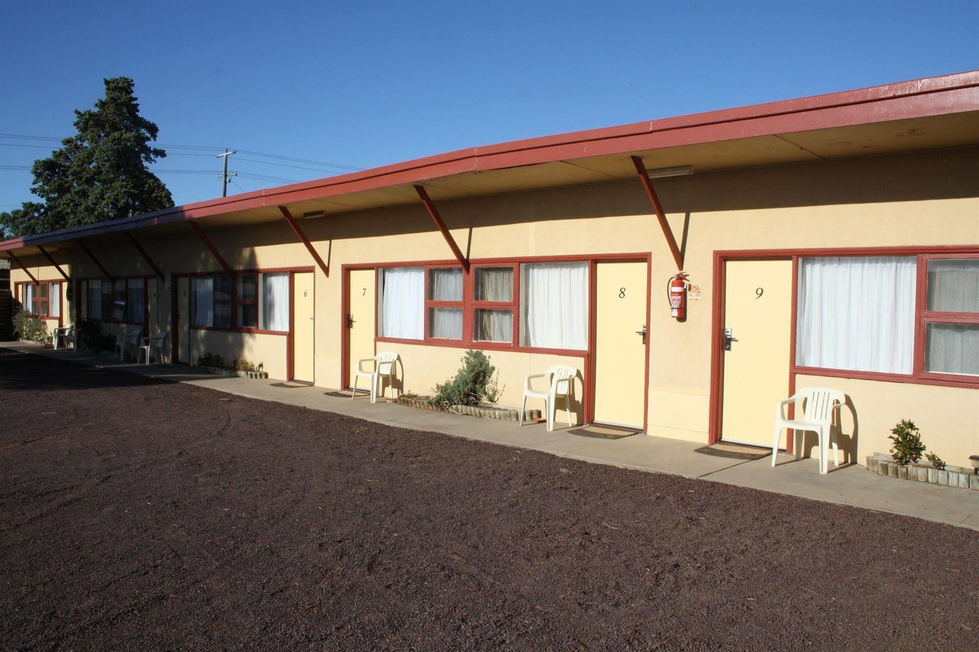 Nhill Oasis Motel Luaran gambar